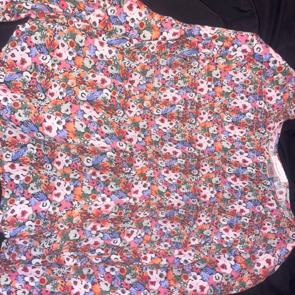 Flowy floral blouse